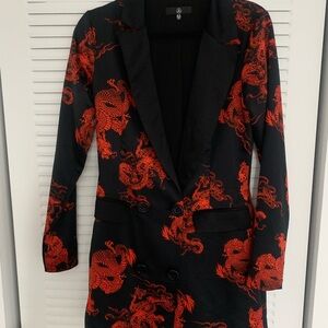Elegant Black and Red Dragon Print Women's Tuxedo Dress
